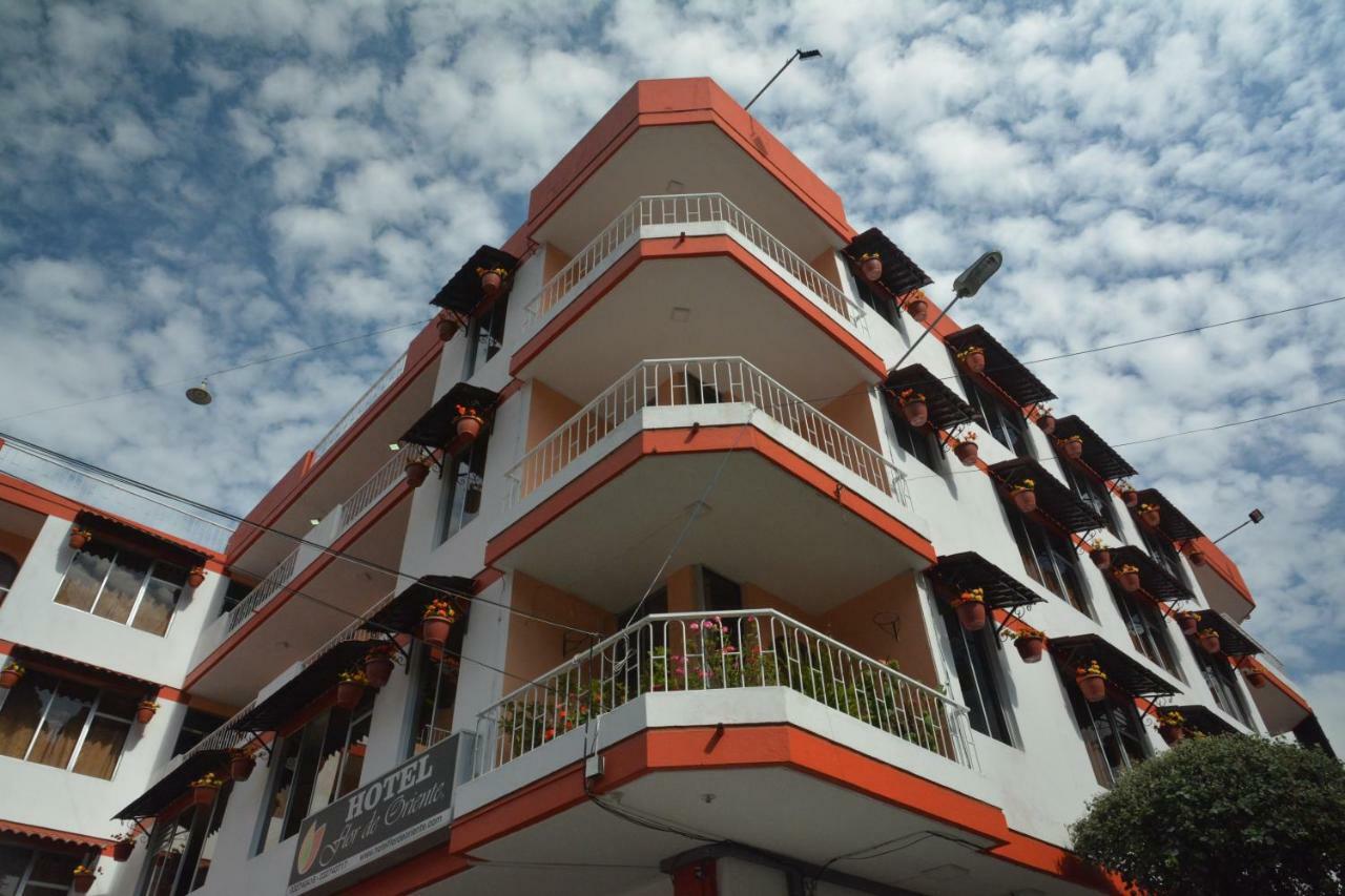 Hotel Flor De Oriente Baños Esterno foto