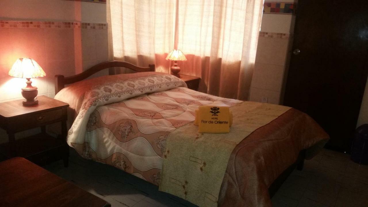 Hotel Flor De Oriente Baños Esterno foto