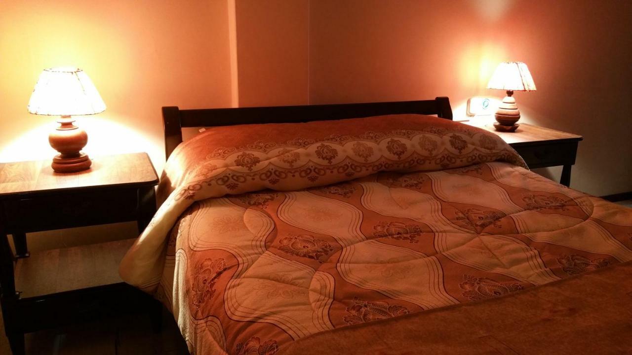 Hotel Flor De Oriente Baños Esterno foto