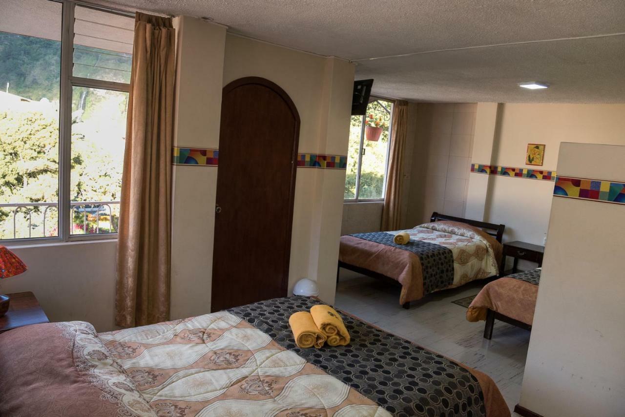 Hotel Flor De Oriente Baños Esterno foto