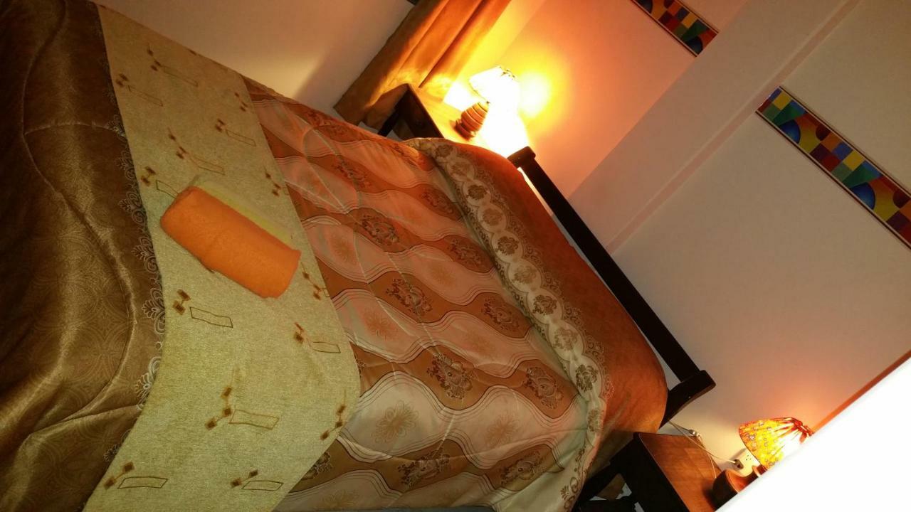 Hotel Flor De Oriente Baños Esterno foto